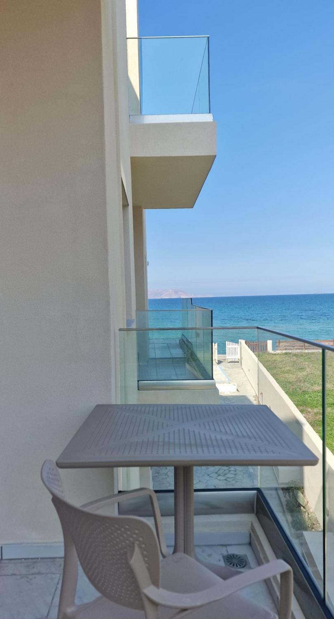 Almare Beach Kokkini Hani 외부 사진